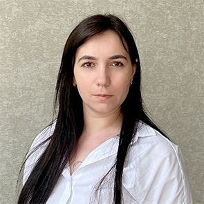 Анна Большухина