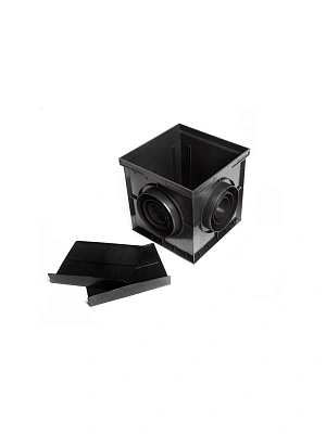 Дождеприемник пластиковый 200х200 с перегородкой Аквасток